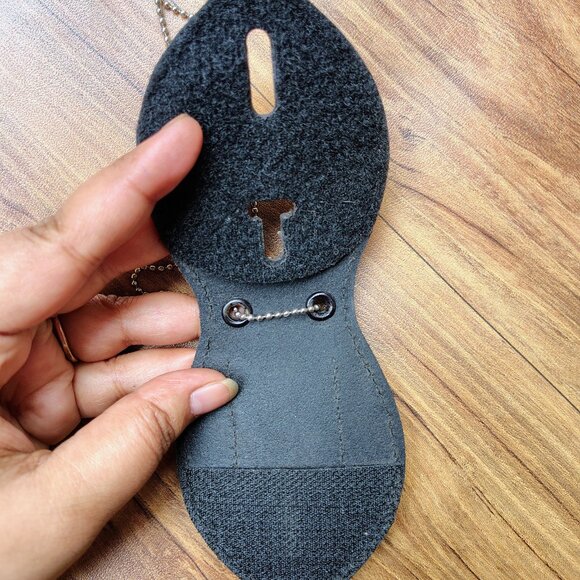 Genuine Leather UNIVERSAL Police Security Badge Holder Belt Clip & Neck Chain - Picture 4 of 7